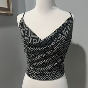 Express Black White Diamond Pattern Backless Spaghetti Strap Tie Back Top Medium